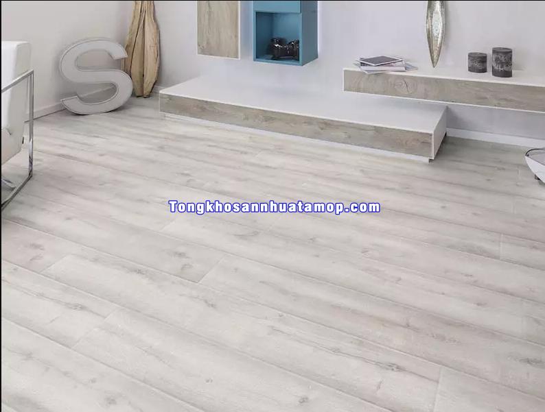 Sàn gỗ tạo ra sự sang trọng và ấm áp cho không gian sống của bạn. Đến xem hình ảnh về sàn gỗ để cảm nhận được sự khác biệt và nhận định rằng sàn gỗ là lựa chọn tuyệt vời cho ngôi nhà của bạn.
